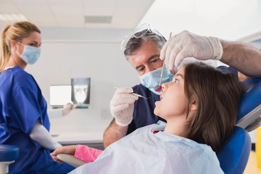 child-dental-checkup-with-dentist-near-me