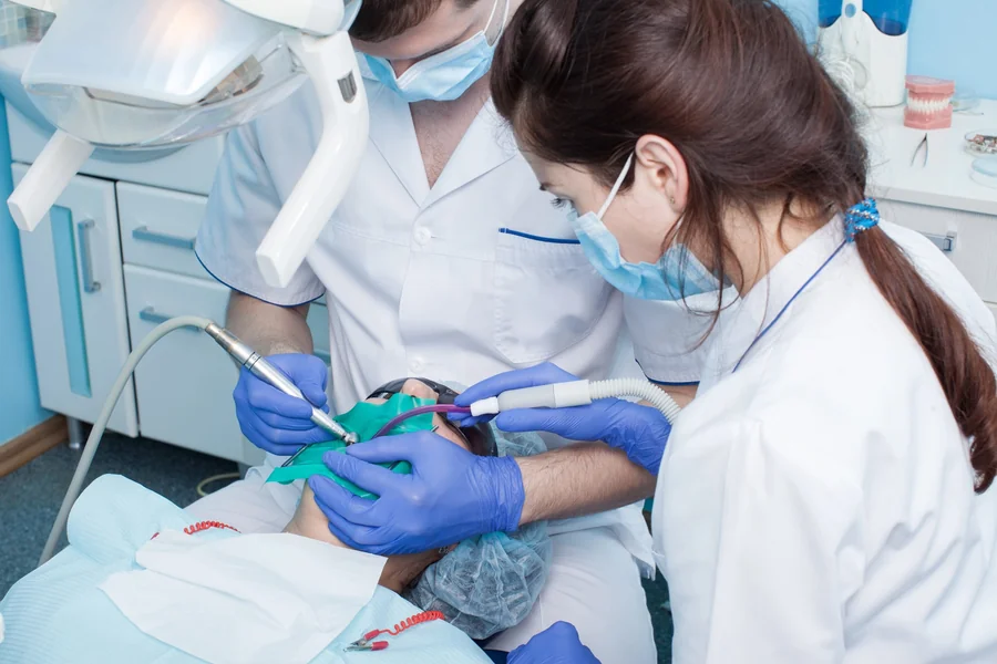 dentist-in-hickory-north-carolina-performing-advanced-dental-treatment