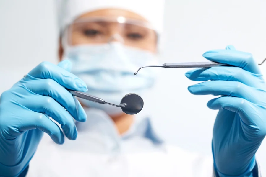 professional-dental-tools-at-dentist-near-me